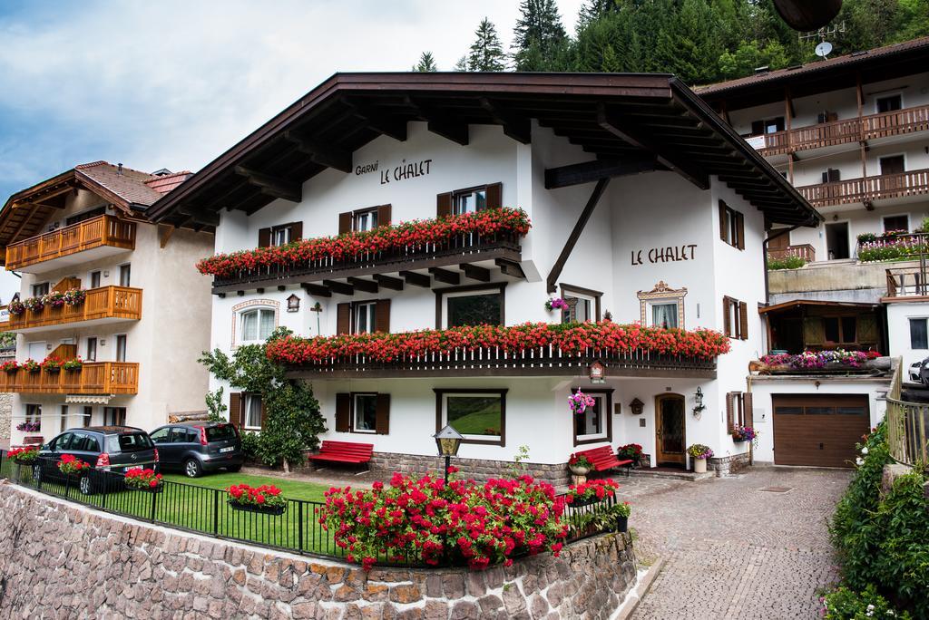 Garni Le Chalet Santa Cristina Val Gardena Bagian luar foto